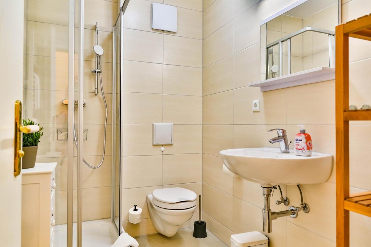 Apartment Ostseerose Ein Strandkorb Ist Im Sommer Inclusive 젤핀 외부 사진